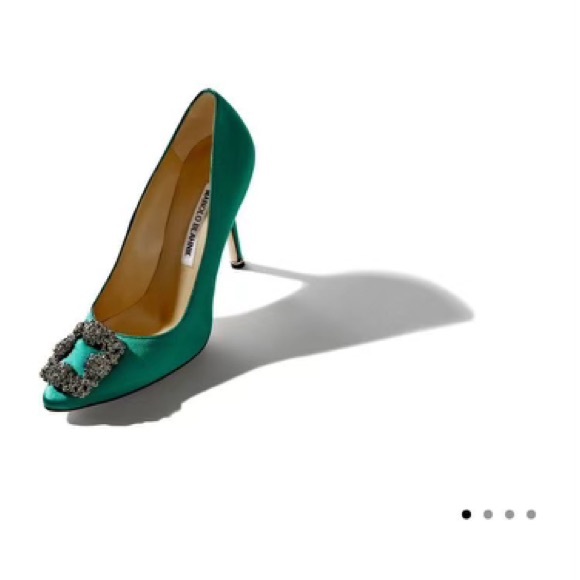 Manolo Blahnik Heels Hangisi - Picture 2 of 14